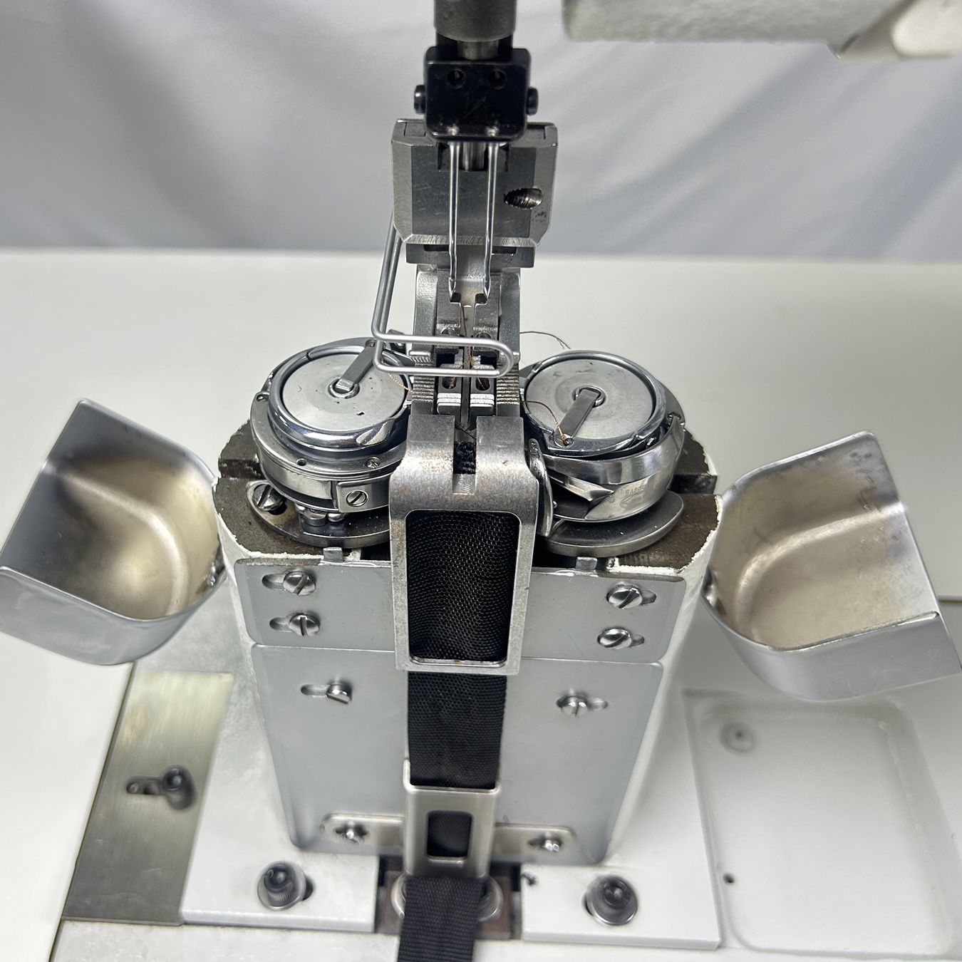 Máquina de Costura Industrial  - Leather Needle Heavy avaliação e preço